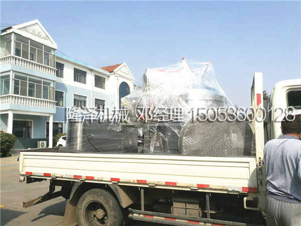 麻豆免费视频機(jī)械蒸高粱不(bú)用水設備發貨現場