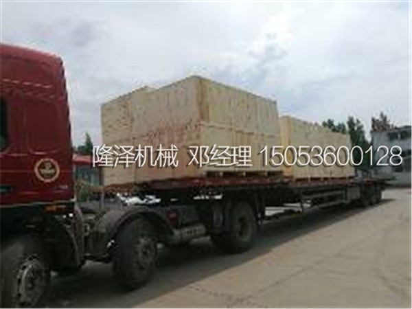 多(duō)台電加熱餡料攪拌炒(chǎo)鍋(guō)裝車完畢發往馬來西亞(yà)