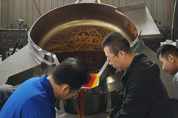 柳州螺螄粉醬料底料炒鍋