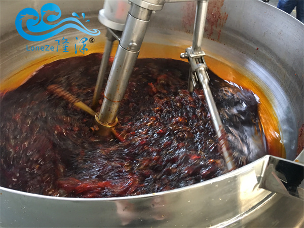 醬（jiàng）料炒鍋