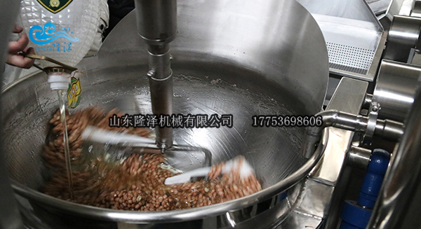 琥珀核桃仁炒鍋(guō)