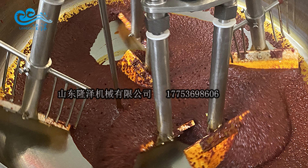 辣椒醬炒鍋（guō）